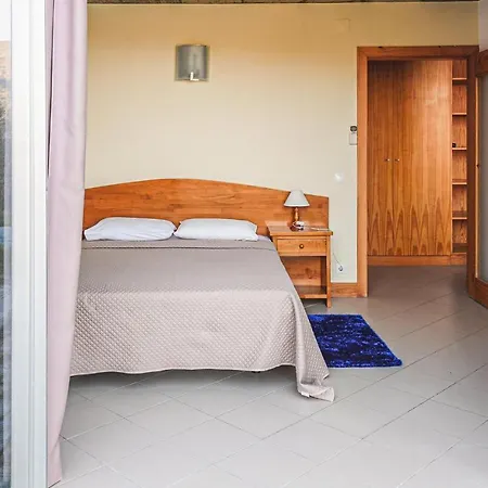 Nice Apartment In Freixo De Espada C